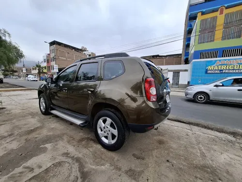 Renault Duster Automática