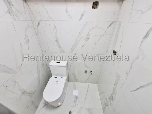 Local Comercial Para Taller O Concesionario En Alquiler Los Ruices #25-16956 Keiber Hoyer Rah