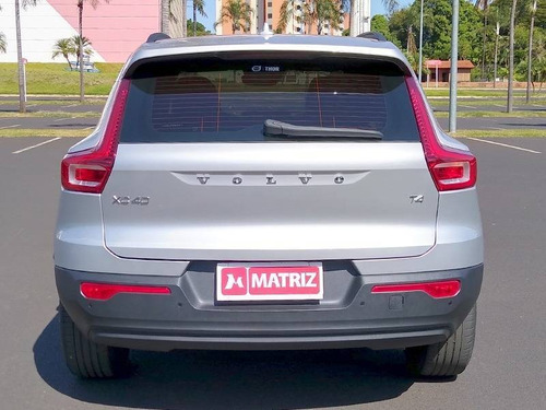 Imagem 5 de 8 de Volvo Xc40 2.0 T4 Gasolina Geartronic