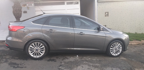Ford Focus 2.0 Titanium Flex Powershift 5p