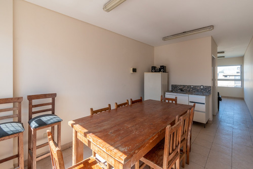 Venta - Semipiso 2 Ambientes - Moderno - Balcon - Sum/parrilla - Fores