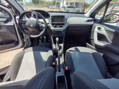 Peugeot 208 1.5 Allure Touchscreen