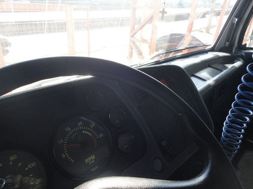 Mb 1718 Ano 2010 Toco Sider