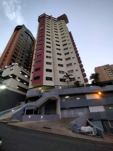 Apartamento En Venta En Residencia Rio Apure, El Parral C-7153 E.c 