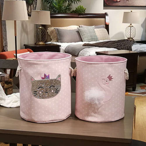 - Cesta Organizadora De Ropa Sucia Con Diseño De Cisne,