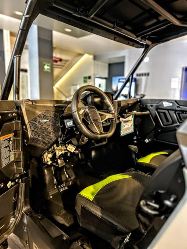 Polaris Rzr