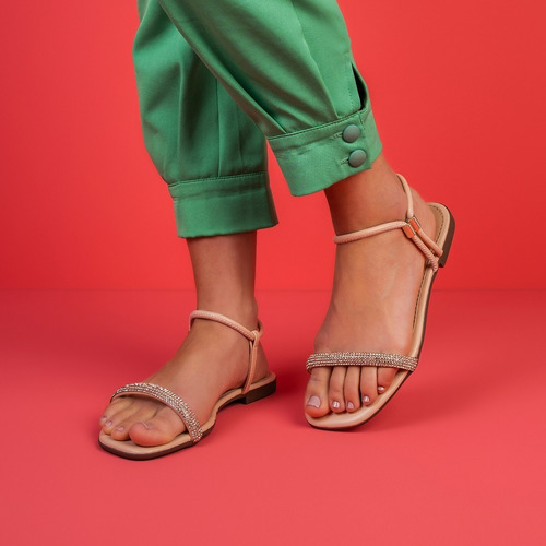 Imagem 2 de 4 de Rasteirinha Sandália Chinelo Feminina Tiras Strass Promoção
