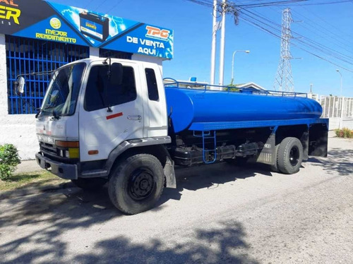 Imagen 1 de 10 de Mitsubishi Fm-657 2008 4x2 Sincrónico