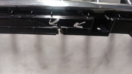Parrilla Q5 13/16 8r0853651 Ab C/ Detalles (Usado)
