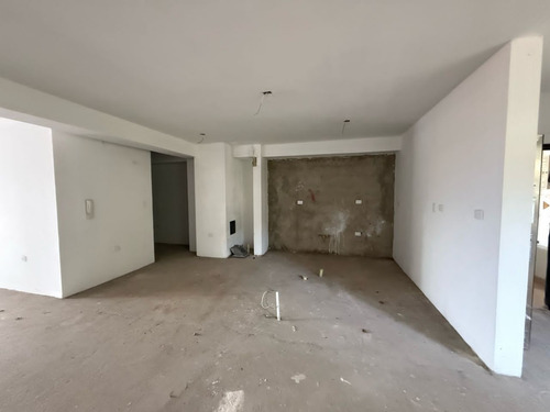 Apartamento En Venta En Residencias San Francisco Piso 1, Carrera 24 De Barrio Obrero / Ym
