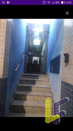 Imagem 2 de 11 de Apto B. Santa Maria - 51