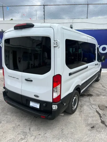 Ford Transit 3.8 Gasolina Bus 15 Pasajeros At