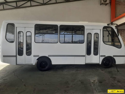Autobus Chevrolet Npr .