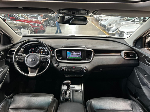 Kia Sorento 3.3 V6 EX 7L