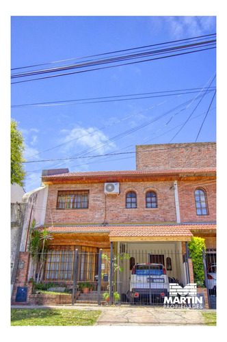 Casa Dúplex 4 Amb Escritorio Y Patio En Olivos