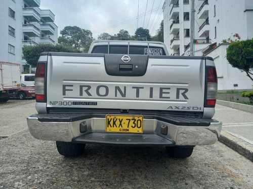 Nissan Frontier 2.5 Ax