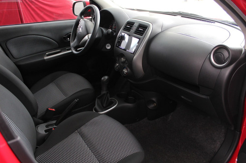 Nissan March Connect Motor 1.6 Modelo 2021 Rojo 5 Puertas