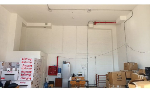 Arriendo Local Comercial 73,11 M2 Nivel Calle + Bodega De 22
