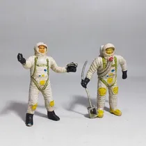 Comprar Antiguos Muñecos Astronautas Goma 1960 Lote X 2 Mag 63321