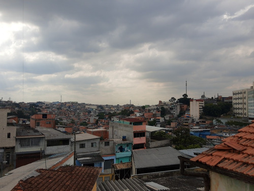 Imagem 13 de 14 de Vendo Troco Casa Terrea Tres Quartos / Suite (vi489)