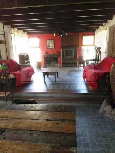 Casa 6 Ambientes En Campo De 3 Hectareas Piscina Quincho En Victoria Prov. De Entre Rios