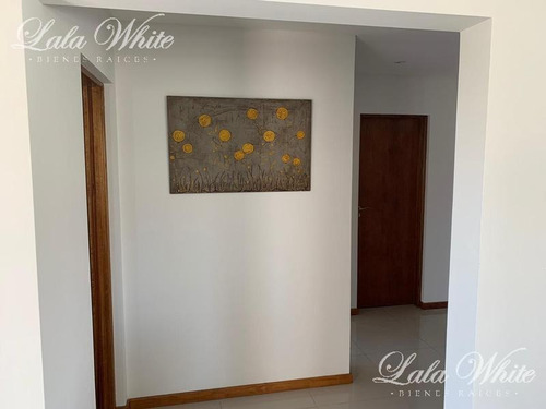 Imagen 8 de 24 de Venta - Casa En Santa Juana - Canning