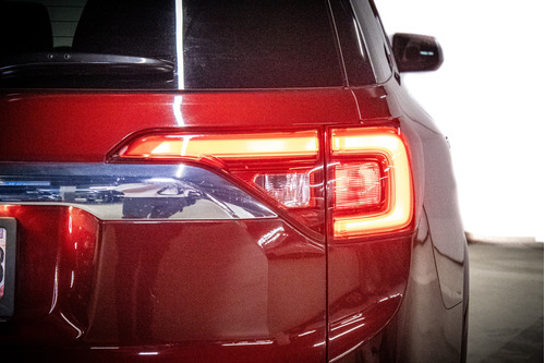 GMC Acadia 3.7 Denali At
