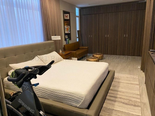 Imagen 10 de 17 de Apartamento En Venta Campo Alegre Mls#21-15975