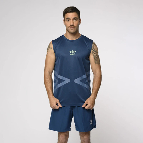 Musculosa Umbro Deportiva Entrenamiento Logo Hombre Adulto 