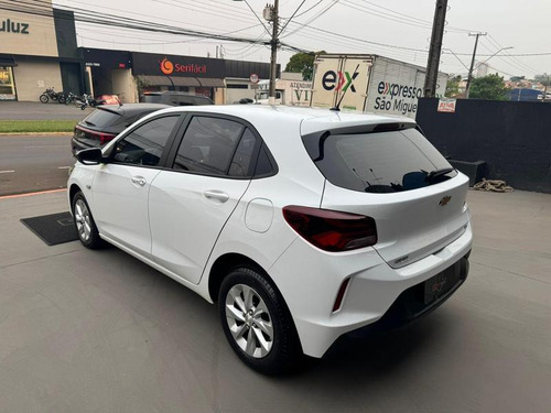 Chevrolet Onix 10mt Lt2