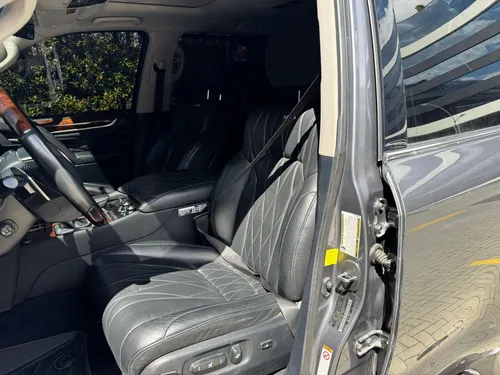 Lexus LX 5.7 570