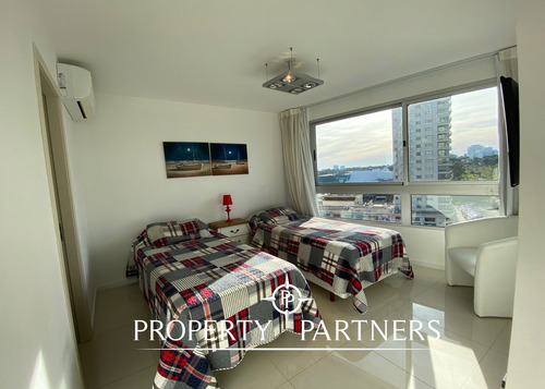 Imagen 10 de 14 de Gran Apartamento A Pasos Del Shopping Y El Mar
