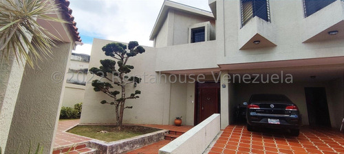 Mls #23-24853 Hermosa Casa A La Venta, Ubicada En La Urbanizacion El Cafetal