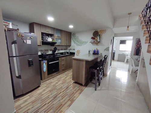 Venta De Apartamento Duplex En Itagui Sector Viviendas Del Sur 