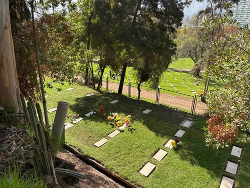 Sepultura Cementerio Santiago