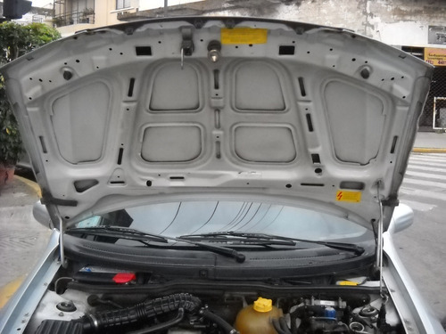 Imagen 12 de 16 de Chevrolet Corsa 1.4 Classic Gls 2009 Gnc Gris Plata