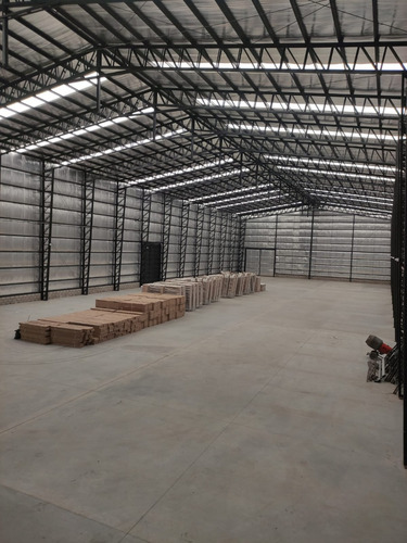 Galpon 2500 M² En Alquiler Parque Industrial Moreno