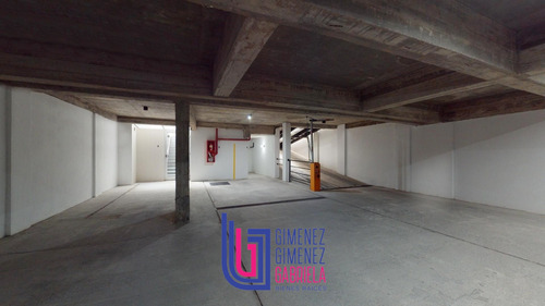 Alquiler 16 E/ 45 Y 46 1 Dormitorio Con Cochera