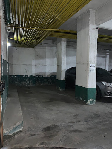 Venta Cochera Fija Cubierta San Martín Plaza Centr