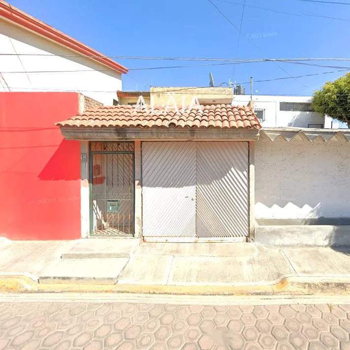 Venta De Casa En Calle Chapultepec, Col. La Cañada, Puebla Ac93