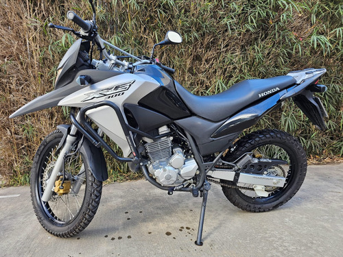 Honda Xre 300 Nueva!!! 900 Km !!!