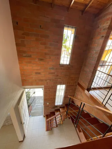 Casa En Venta En Jardines De La Católica. Cod V11893