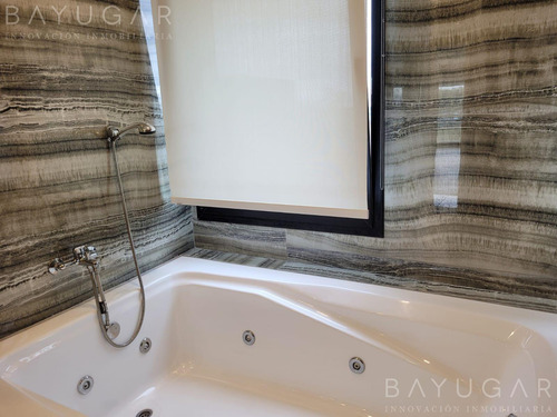 Venta Casa - Barrio Privado Lagoon Pilar / Pilar