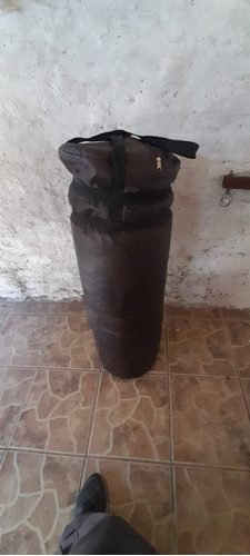 Se Vende Saco De Box De 1 Con Soporte De Fierro 