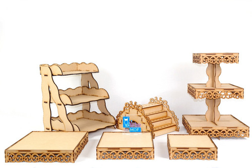 Imagen 1 de 6 de Kit Candy Bar A06 Mesa De Dulce Cupcake Muebles Para Fiesta