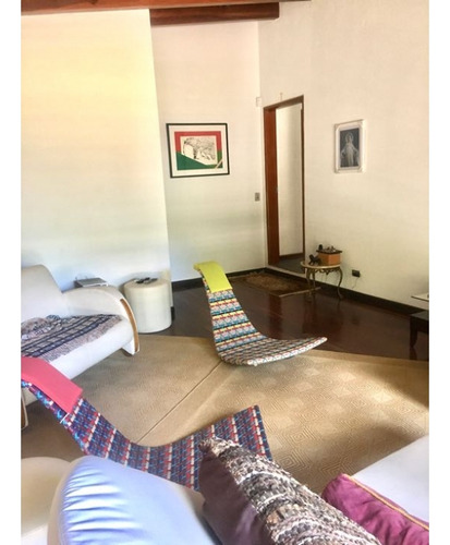 En Venta Casa 680m2 6h/6b/11p Cerro Verde 6194