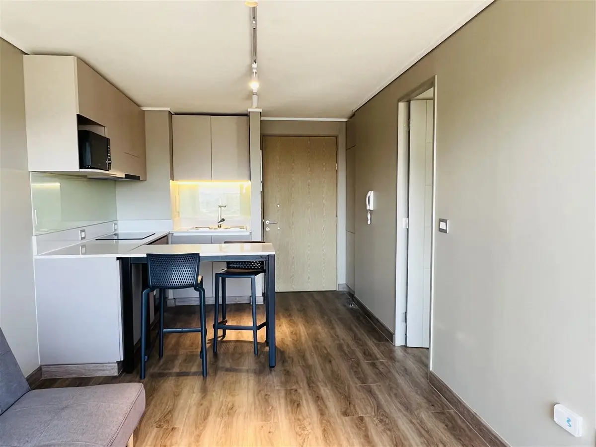 Imagen 4 de 12 de Departamento En Arriendo. A Pasos De Metro Irarrazaval. 1d1b