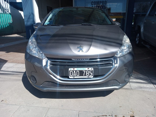 Peugeot 208 Active 2014 1.5 92.000kms !!!!