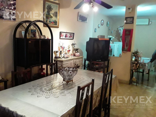 Venta Casa 7 Amb En Villa Celina
