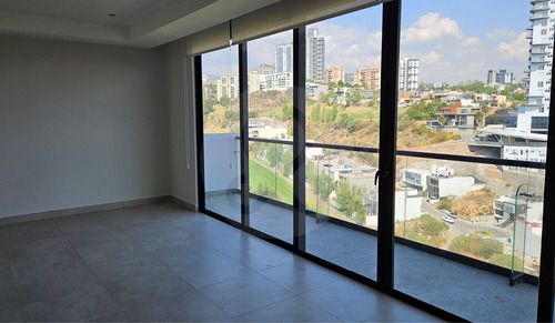 Departamento En Renta En Bosque Real